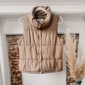 Forever 21 Woman’s Tan Puffer Vest